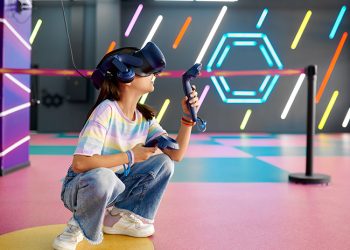 Virtual Reality in Education: Revolutionizing Learning with Immersive Technology